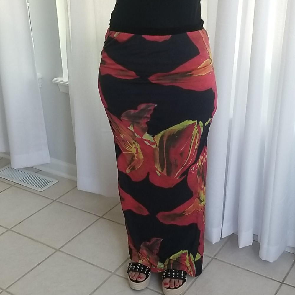 Maxi skirt